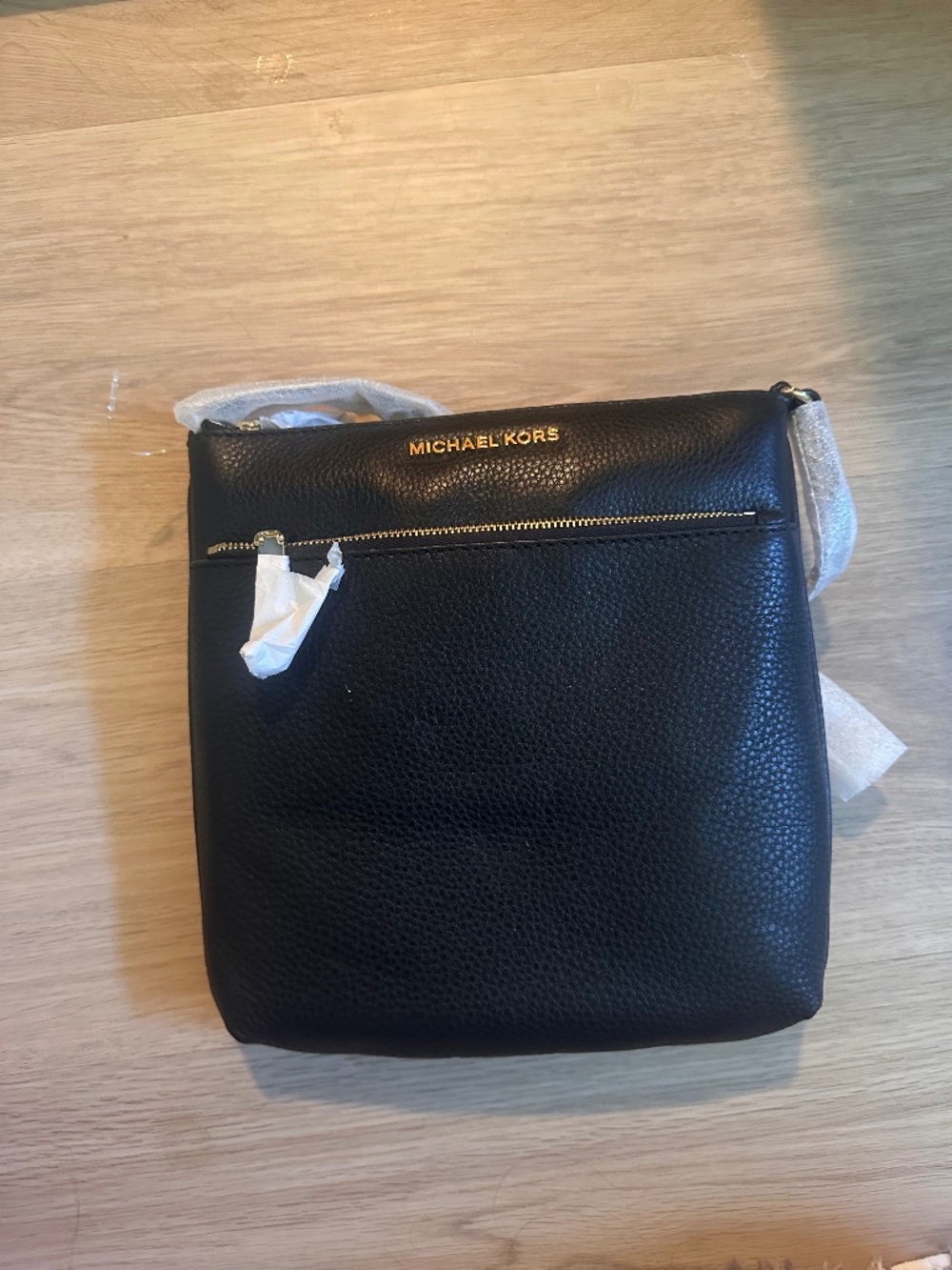 Michael Kors- Crossbody bag